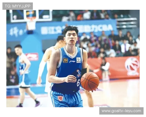 最新篮球篮板王排行揭晓,顶尖球员竞争激烈! 最新篮球篮板王排行揭晓,顶尖球员竞争激烈!